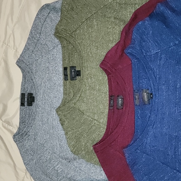 J. Crew Other - J.Crew Medium Slim thin sweater. EUC #503